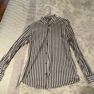 H&M brand Men’s Dress Shirt!